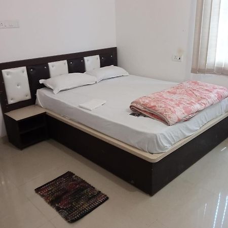 Hotel Vishal Buxar Exterior photo